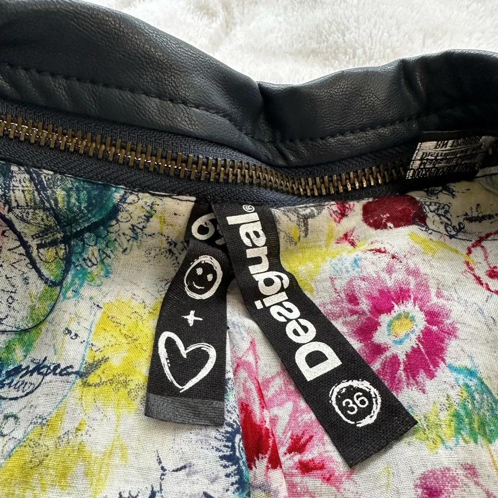 Desigual size 36